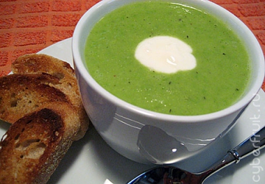 Крем-суп из зеленого горошка